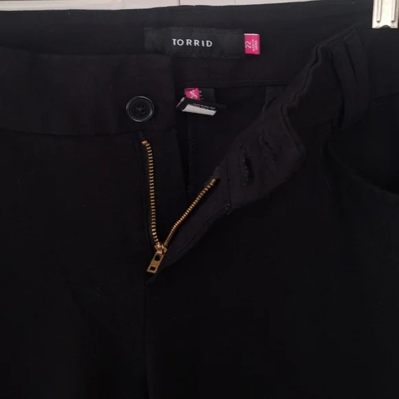 Torrid black dress pants - Picture 5 of 7